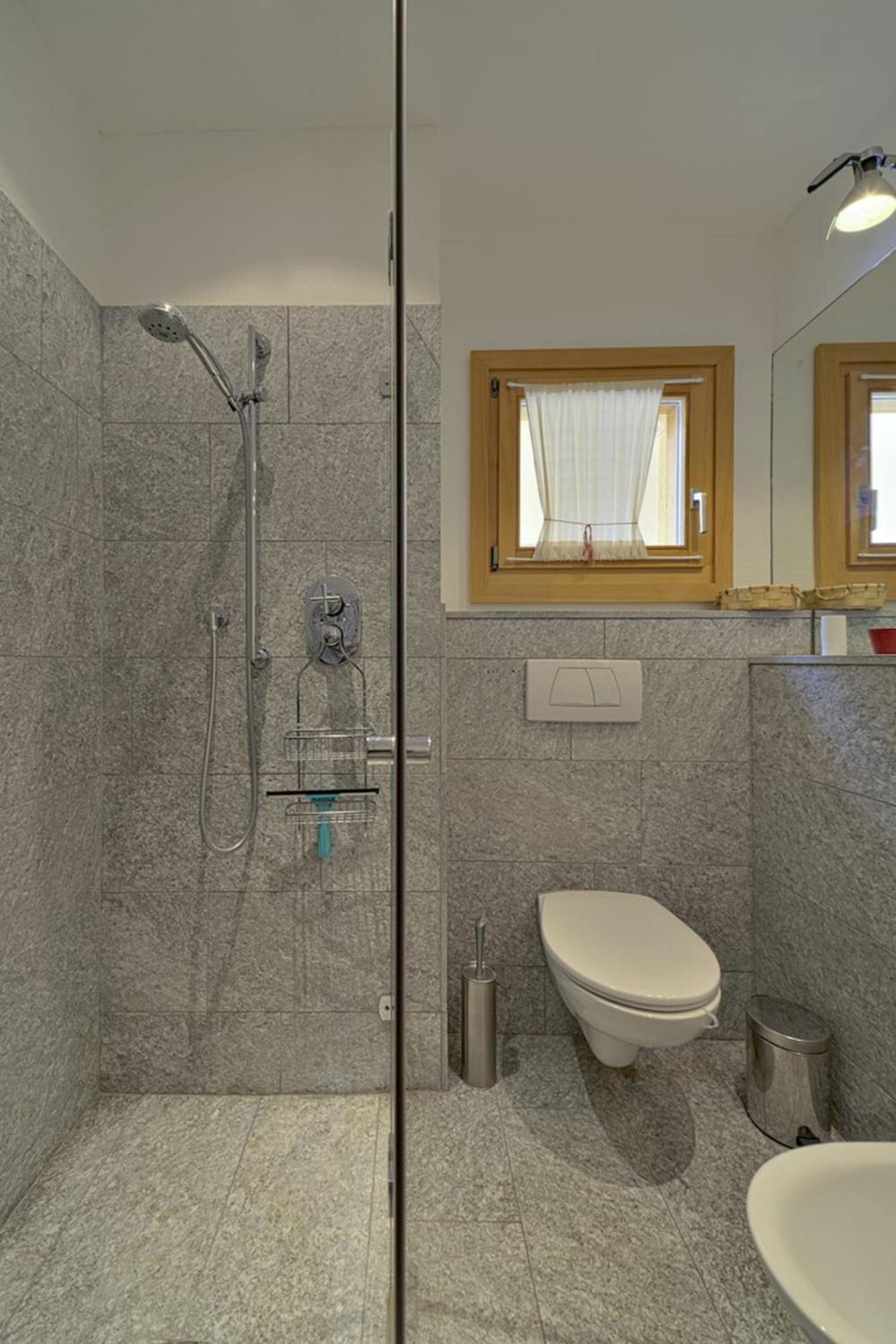 Apartmán Chesa Ladina - Zuoz Exteriér fotografie